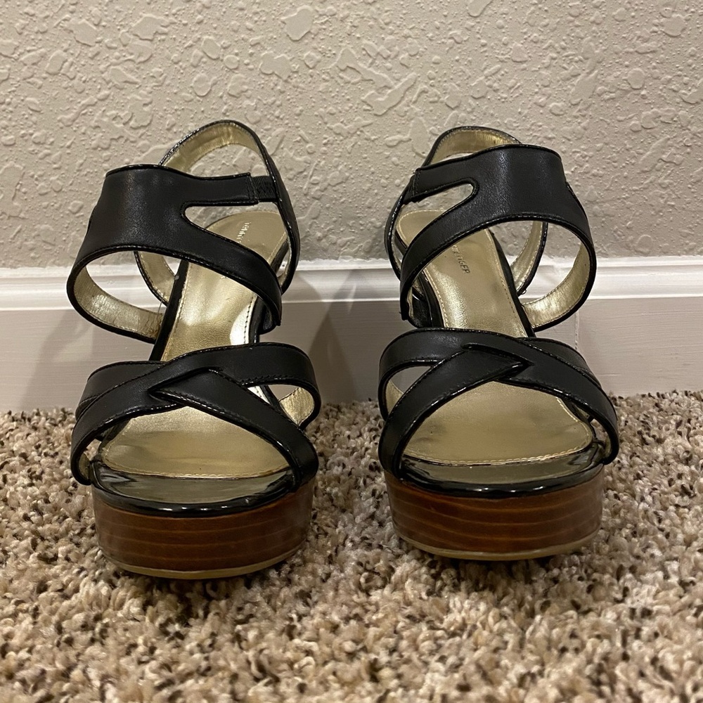 Tommy Hilfiger Heels - Picture 2 of 14